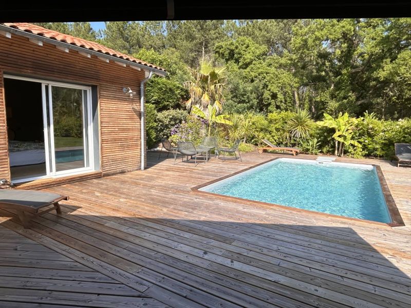 VILLA  CHIPIRON