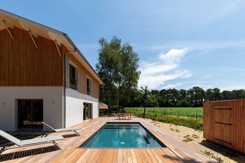 VILLA  FAKARAVA