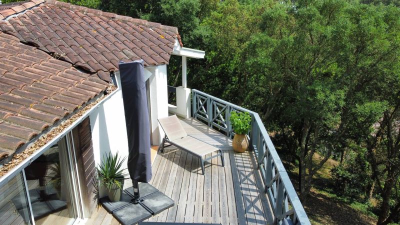 VILLA  HOSSWOOD
